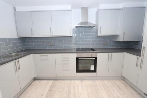 Oaktree Court 7