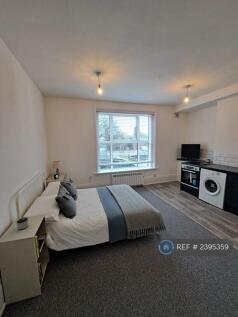 Studio Flat
