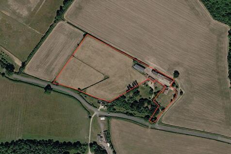 Freehold Land &amp; Barns