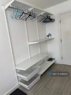 Open Plan Wardrobe 
