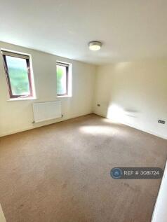 West End, Witney, OX28 photo 4