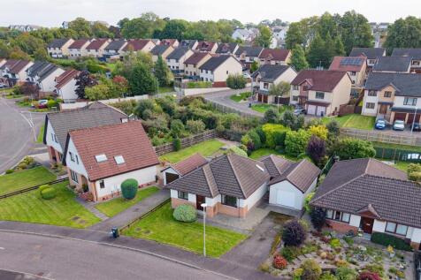 16. arial of 3 bed detached bungalow in Inshes.jpg