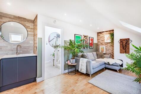 Open Plan Reception