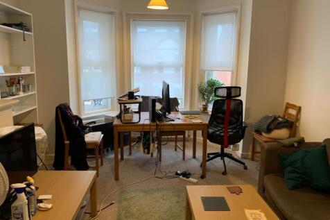 Front Lounge.jpg