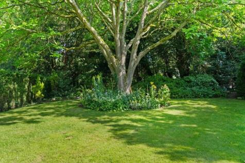 75862_Flat 5, Pixham Firs, Pixham Lane  (36).jpg