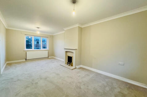 Pantry Green, Worsbrough, Barnsley, S70 photo 3