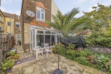 102 Walmer Road, Portsmouth-PorticoMarketing-SoldB
