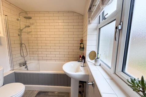 20251218_104859425_iOS