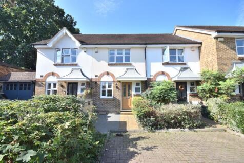 2-bed terraced on Kingsley Mews Chislehurst BR7, £1,850/mo