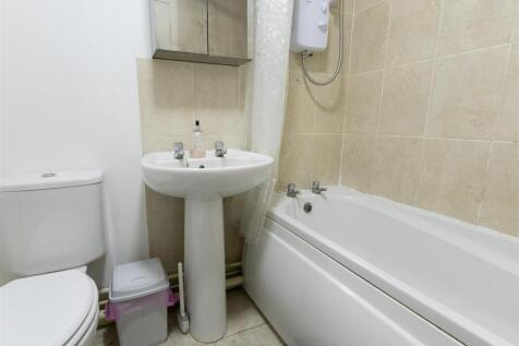 Kingsdale Court 8.jpg