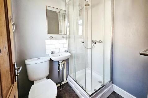 MR_ShowerRoom.jpg