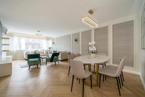 Reception room