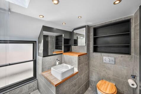 Bathroom, Angle 1