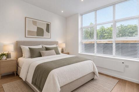**LIMITED OFFER: £500.00 RENT CONTRIBUTION - Sunrise Parkway, Milton Keynes photo 2
