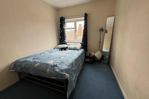 Drummond Road photo 5