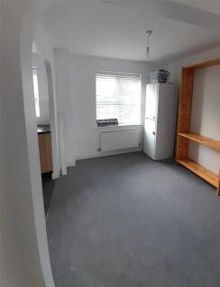 Millfields Court, Stourport-on-Severn, Worcestershire, DY13 photo 4