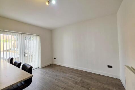 Argie Avenue, Kirkstall, Leeds photo 3