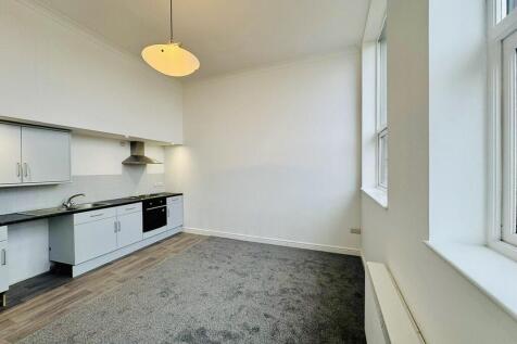 00e7b115-6368-4d7...