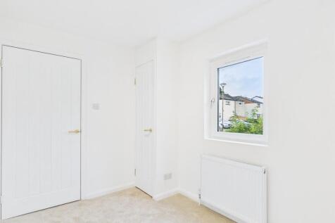 CAM05526G0-PR0021...