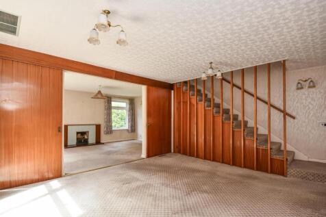 17 Dippons Mill Close-6.jpg