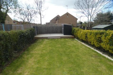 47 Devonshire Drive-Garden.JPG