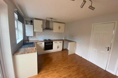 Nursery Drive, Bolsover, CHESTERFIELD, Derbyshire, S44 photo 5