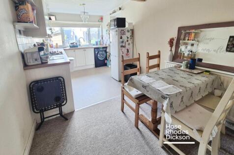 Chesham Terrace, Sandown, PO36 photo 5
