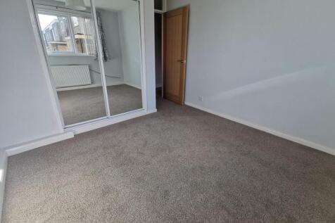 Hunters Court, Gosforth, Newcastle upon Tyne, NE3 photo 5