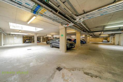 0e6a4b5e-91fa-448...