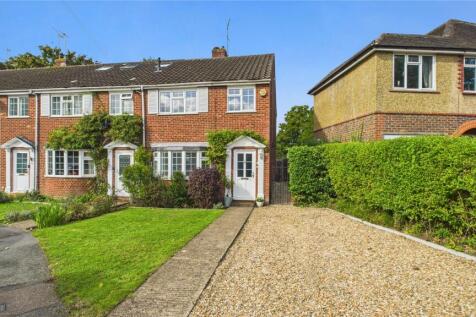 Woking, GU21 - property photo