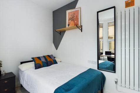 1-bed house on Portman Road, Liverpool, £555/mo
