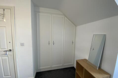 Master Bedroom - 3/F