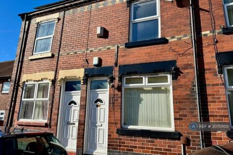2 Bedroom Terraced in ST1 5EP