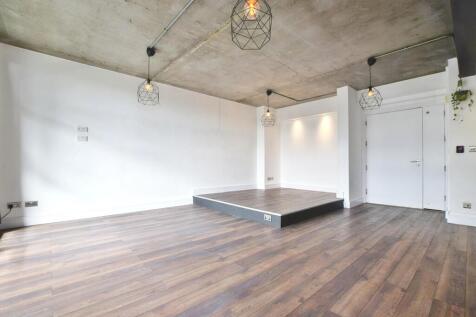 Lounge 2