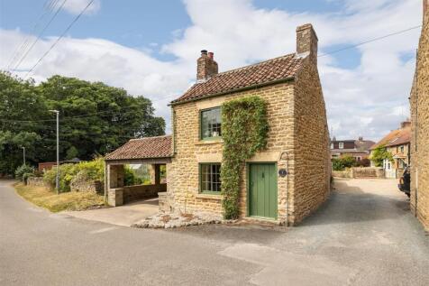 Garth Cottages 1 External-2.jpg