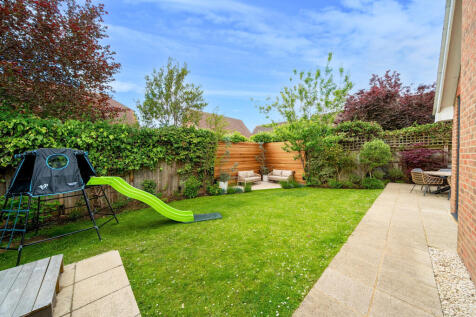 1304413-3-6843311...