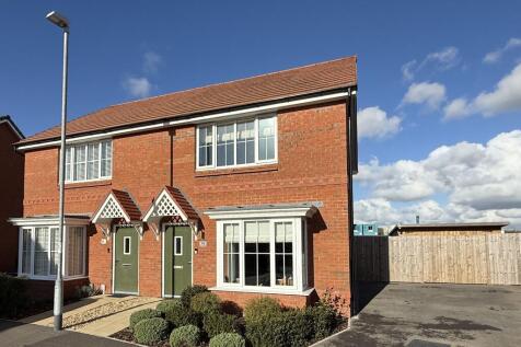 3 bedroom Semi Detached for sale