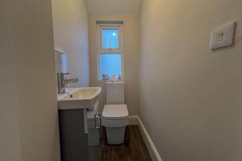 8 Westminster Trc-15.jpg