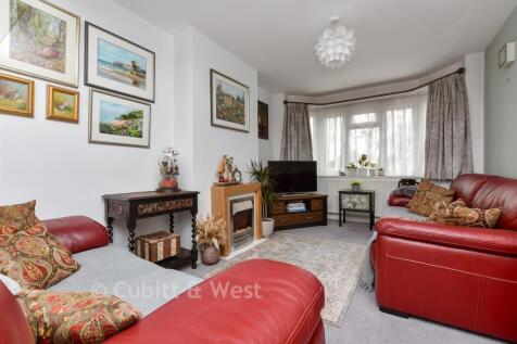 Lounge / Dining Room