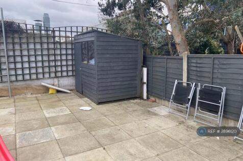 Garden Rear View 1