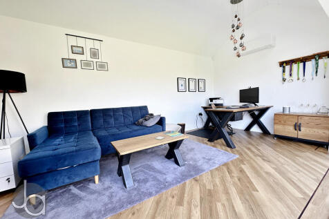 20250909_15002724...