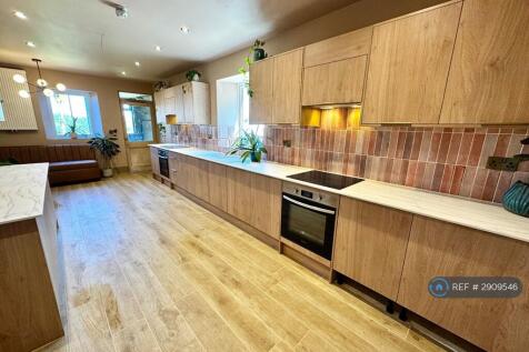Communal Kitchen