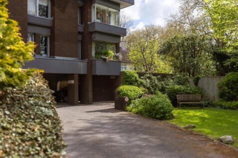 Flat 10 Farnleigh Court, BS6-27.jpg