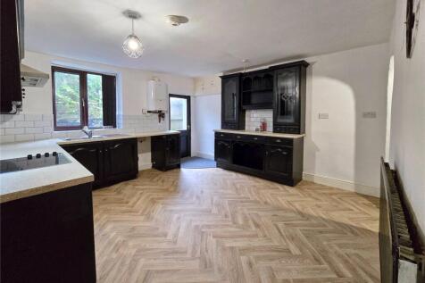 Large Kitchen Diner