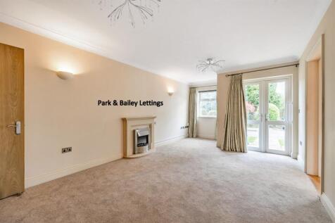 2 bedroom Ground Floor Flat in Warlingham photo 4
