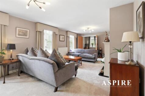 Aspire Estate Agents23.jpg