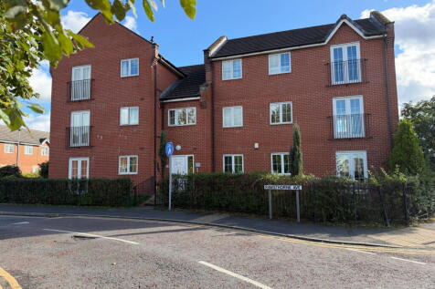 2-bed flat on Rawsthorne Avenue, Manchester, M18 7GA, £975/mo
