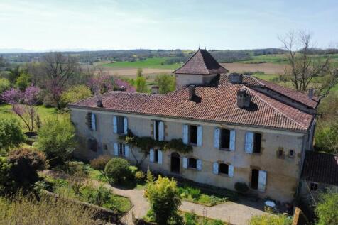 Property Image 1