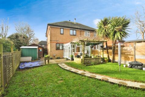 Rear &amp; Garden
