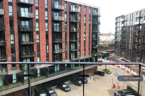 Lockgate Square, Salford, M5 photo 4